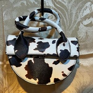 SHEIN crossbody with cowhide print, black & white   5-C1A